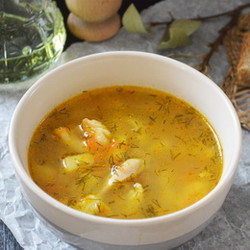 ! Суп с клецками на курином бульоне