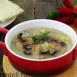 Молочный суп с шампиньонами