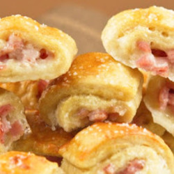 СЛОЙКИ С ВЕТЧИНОЙ ДРОЖЖЕВЫЕ