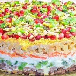 Очень красивый праздничный салат «Драгоценная россыпь»