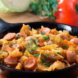 Ароматная солянка с сосисками  - рецепт приготовления с фото от Maggi.ru