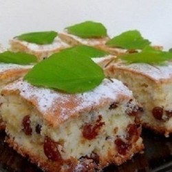 Лимонный кекс с изюмом