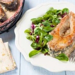 Карп в молочно-луковом соусе