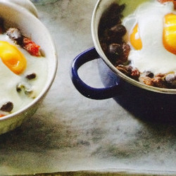 Мексиканское запеченное яйцо с гуакамоле