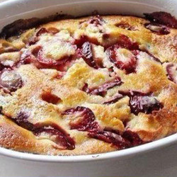 СЛИВОВЫЙ ПИРОГ НА СМЕТАНЕ ИЛИ ЙОГУРТЕ