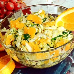 Салат из молодой капусты с апельсином, пошаговый рецепт с фото
