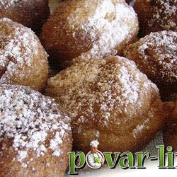 Бананы в тесте с молоком