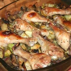 Куриные голени запечённые с грибами и овощами