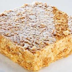 Торт Наполеон с вареной сгущенкой