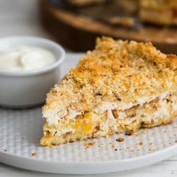 ТВОРОЖНАЯ БАБКА С МЁДОМ, КУРАГОЙ И СМЕТАНОЙ