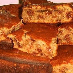 Быстрый пирог с вареньемна молоке