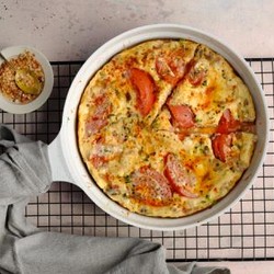 Омлет с помидорами, луком и сыром, пошаговый рецепт с фото