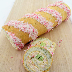 Рулет с крабовыми палочками