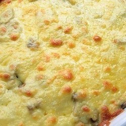 Куриная запеканка с овощами и сметаной