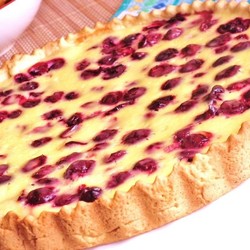 Рецепт песочного пирога с вишней