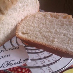 Простой чесночный хлеб в хлебопечке