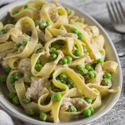 ПАСТА С КУРИЦЕЙ И ГОРОШКОМ