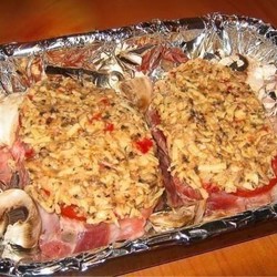 Острая свинина с сыром и грибами в духовке