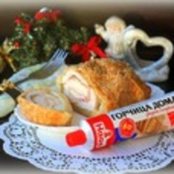 Кордон блю в слоеном тесте