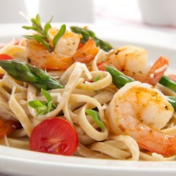 Паста с морепродуктами: рецепты от Шефмаркет