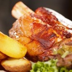 Свиная рулька в пиве: настоящий рецепт баварца. Видео