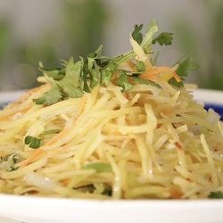 Китайский салат из сырой картошки от Сан Саныча Богомолова