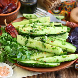 Малосольные огурцы по-новому – бесподобный грузинский рецепт - Пошаговый рецепт с фото |  Закуски