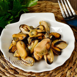 Маринованные мидии в домашних условиях - wowcook.net - самые вкусные кулинарные рецепты