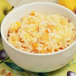 Рис с фруктами