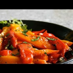 Салат из запеченного сладкого перца от Дженнаро Кондальдо