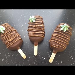 #янабенрецептыМуссовое пирожное в форме эскимо