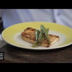 Жареное яйцо с трюфелевым маслом от Дженнаро Контальдо