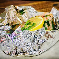 СМАК Андрея Макаревича. В гостях Илья Лазерсон. Готовим кабачки с лососем.