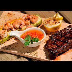 Лазерсон. Гриль Weber. Стейк с сэндвичем из кабачка