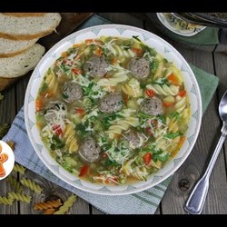 Суп с фрикадельками по-итальянски (wedding soup)