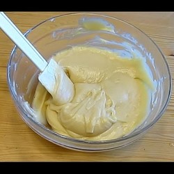 Заварное тесто для эклеров и профитролей