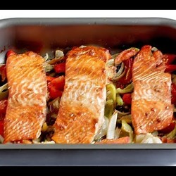 Форель, запеченная с овощами от Дженнаро Контальдо