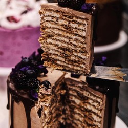 ТОРТ «ГРЕЦКИЙ ОРЕХ-КОФЕ-КАРАМЕЛЬ».