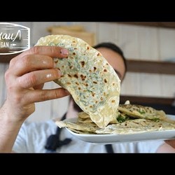 Домашние Кутабы с зеленью