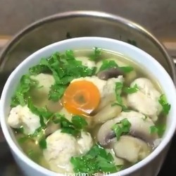 ⠀« Суп с кнелями»