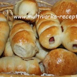 Домашние сосиски в дрожжевом тесте