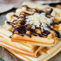 Простой рецепт толстых вафель для мультипекаря