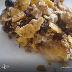 Яблочно-персиковый крамбл