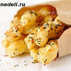 Сырные палочки из слоеного теста / Меню недели