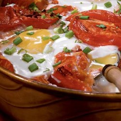 Помидоры, запеченные с яйцом, пошаговый рецепт с фото