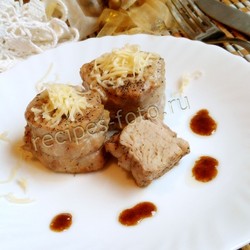 Медальоны из свинины в духовке. Рецепт с фото