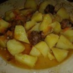 Мясо с картофелем с лимонно-чесночным вкусом