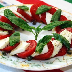 Капрезе — самая простая закуска итальянской кухни