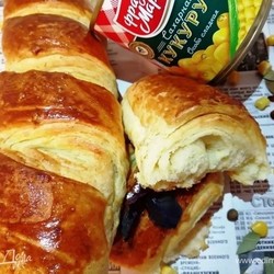 Кукурузный багет. Ингредиенты: кукуруза консервированная, молоко, дрожжи сухие