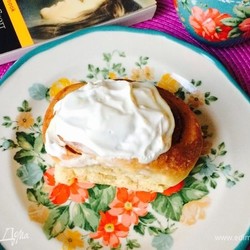 Булочки с айвой. Ингредиенты: айва, сахар коричневый, вода